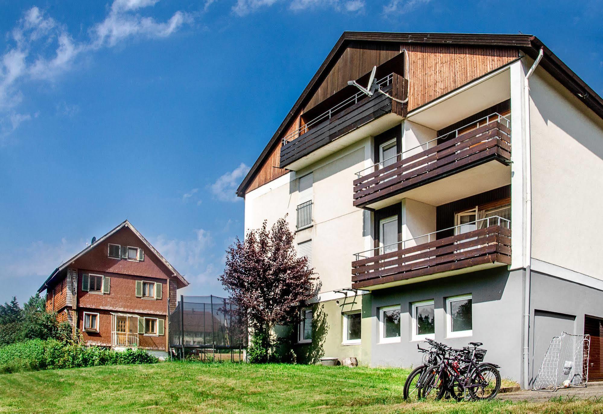 Hotel Hirsch Фройденштадт Экстерьер фото