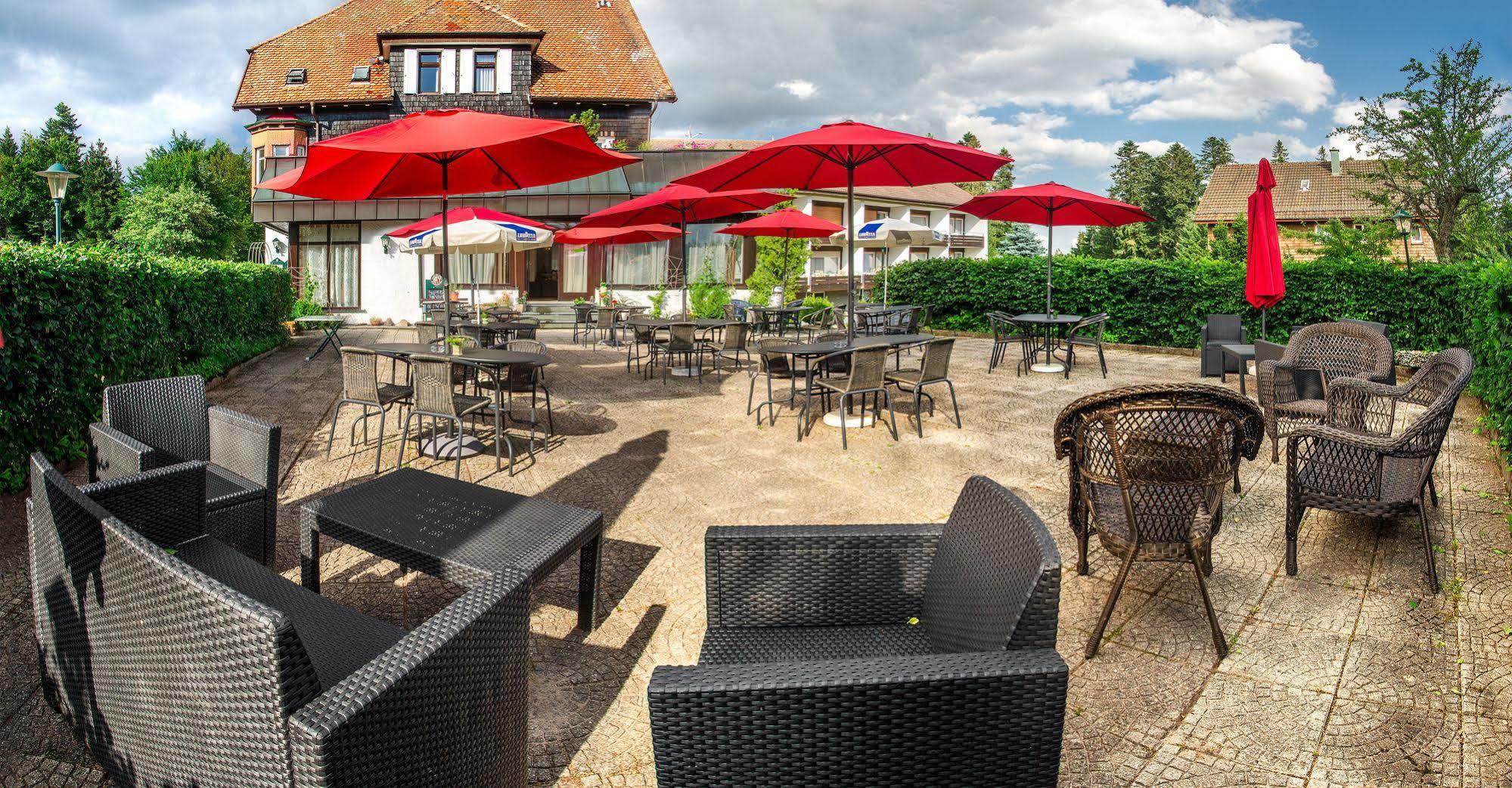 Hotel Hirsch Фройденштадт Экстерьер фото